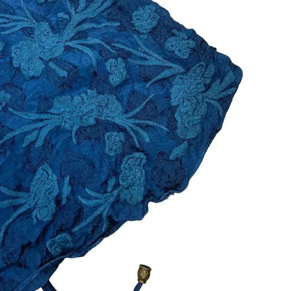 Ecote Teal Scalloped Lily Floral Embroidered Cami S - Picture 5 of 7